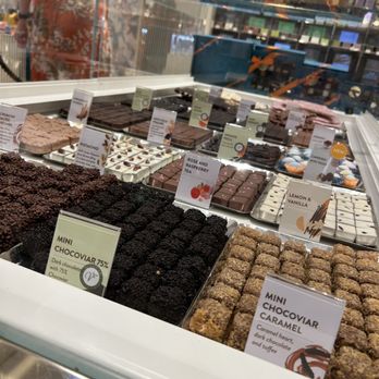 Venchi - Green labels are vegan friendly! - Chocolatiers & Shops Near Me - Boca Raton, Florida