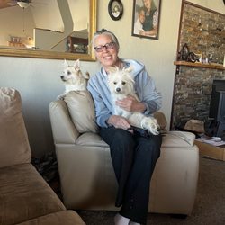 Terrebonne Veterinary Clinic - Chloe and Carl