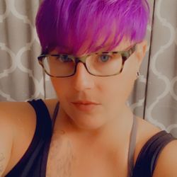 Maria's Dye In Style - Hair