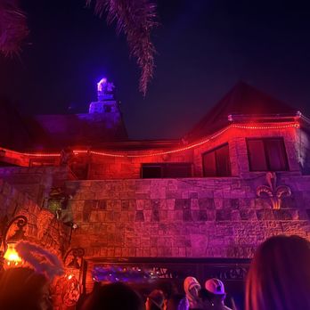 Castle House - Cool experience $5 for adults $10 express pass. Rad time whole thing is like 5 min maybe less - Haunted Houses Near Me - Huntington Beach, California Castle House - Cool experience $5 for adults $10 express pass. Rad time whole thing is like 5 min maybe less - Haunted Houses Near Me - Huntington Beach, California