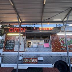 Taqueria Mi Tierra