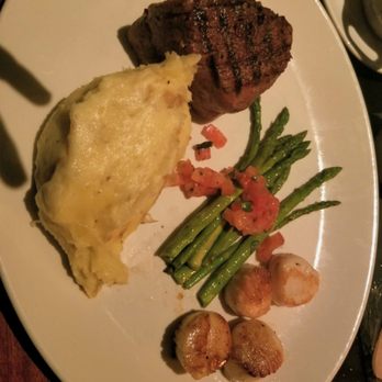 J. Gilbert's Wood-Fired Steaks & Seafood - Steaks are excellent - Steakhouses Near Me - Overland Park, Kansas J. Gilbert's Wood-Fired Steaks & Seafood - Steaks are excellent - Steakhouses Near Me - Overland Park, Kansas