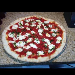 Mama Leone's Pizza - Grandmas Pizza