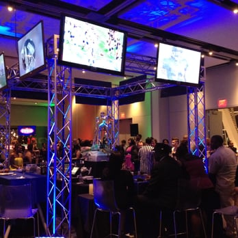 Astro Entertainment - Corporate Parties - DJs Near Me - Virginia Beach, Virginia