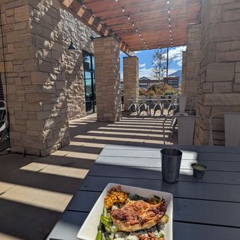 Vessel Kitchen - Patio with dogs allowed - New American Near Me - Park City, Utah Vessel Kitchen - Patio with dogs allowed - New American Near Me - Park City, Utah