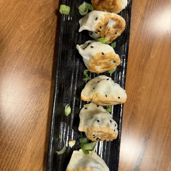 Dao Artisan Noodle - Pan fried dumplings -they have many filling choices: pork, chicken, vegan - Noodles Near Me - San Leandro, California Dao Artisan Noodle - Pan fried dumplings -they have many filling choices: pork, chicken, vegan - Noodles Near Me - San Leandro, California