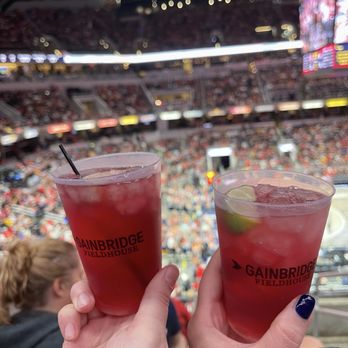 Gainbridge Fieldhouse - Cheers - Stadiums & Arenas Near Me - Indianapolis, Indiana