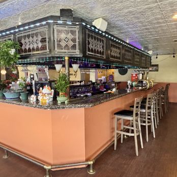 Mayan Bar & Noodle - The bar - Szechuan Near Me - Monrovia, California Mayan Bar & Noodle - The bar - Szechuan Near Me - Monrovia, California