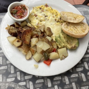Creekside Garden Cafe - Monterey scramble - Breakfast & Brunch Near Me - Cambria, California