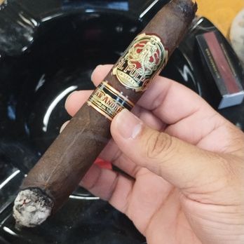 Cigar Inn - Tobacco Shops Near Me - Phoenix, Arizona