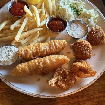 Bluewater Grill - Seafood Near Me - Temecula, California