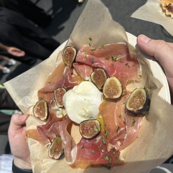 Smorgasburg - Proscrito & burrata from Glad - Street Vendors Near Me - Los Angeles, California Smorgasburg - Proscrito & burrata from Glad - Street Vendors Near Me - Los Angeles, California