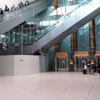 Heathrow Airport - There escalators and elevators are only part of the descent/ascent, so it tells you how big LHR is. - Airports Near Me - Hounslow, XGL