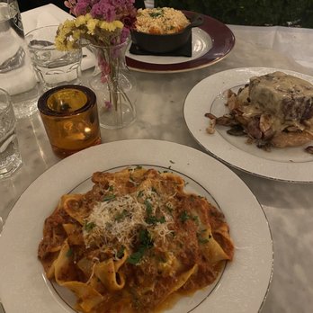 STELLA - Pappardelle bolognese, dungeness mac n cheese, Filetto Al Funghi - New American Near Me - Seattle, Washington