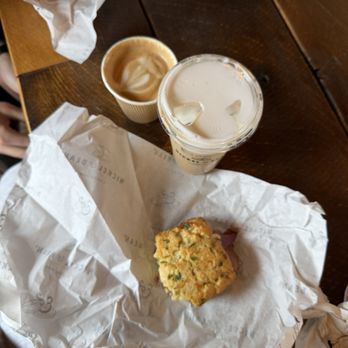 Nickel And Bean - Egg sandwich - Coffee & Tea Near Me - Lexington, Ohio Nickel And Bean - Egg sandwich - Coffee & Tea Near Me - Lexington, Ohio