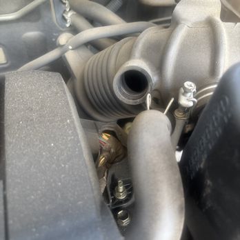 Take 5 Oil Change - The vacuum hose was accidentally disconnected while they were attempting to remove the air filter. - Oil Change Stations Near Me - Sachse, Texas