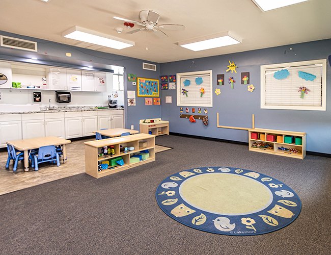 Robins Nest Preschool & Childcare - childcare center in Phoenix, AZ