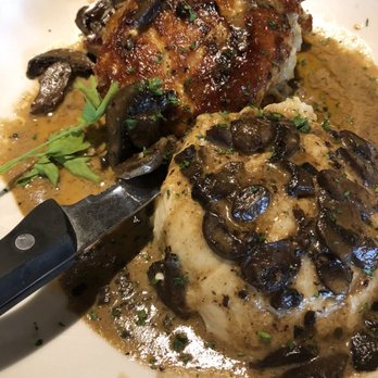 Olive Garden Italian Restaurant - Italian Near Me - Pooler, Georgia