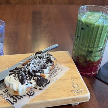 U :Dessert Story - oreo croffle, Strawberry Matcha Fresca - Desserts Near Me - Berkeley, California U :Dessert Story - oreo croffle, Strawberry Matcha Fresca - Desserts Near Me - Berkeley, California