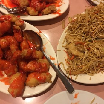 Shang Hai Restaurant - Sweet & sour chicken and chicken chow mien. - Chinese Near Me - Kennewick, Washington Shang Hai Restaurant - Sweet & sour chicken and chicken chow mien. - Chinese Near Me - Kennewick, Washington