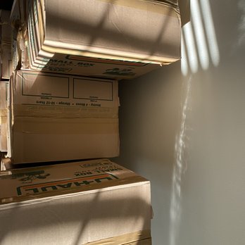 Eco Movers Moving & Storage - No labels, wrong room, weighs a ton! - Movers Near Me - Seattle, Washington