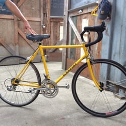The ReCyclery - Rodriguez Stellar 1998...amazing set of wheels from the Recyclery.