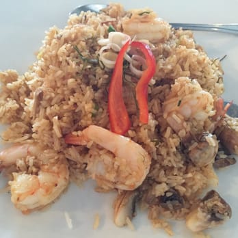 Sumran Thai Cuisine - Tom Yum Goong Fried Rice - Thai Near Me - Westminster, California Sumran Thai Cuisine - Tom Yum Goong Fried Rice - Thai Near Me - Westminster, California