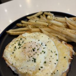 Croque madam with truffle fries Croque madam with truffle fries