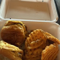 2 Cheeseburger Slider Combo 2 Cheeseburger Slider Combo