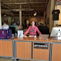 Lets Move - Front Desk