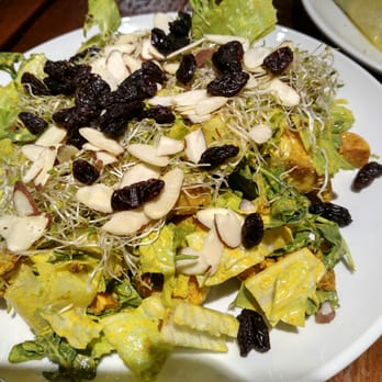 Beerline Cafe - Autumn Salad w roasted curried cauliflower - Vegetarian Near Me - Milwaukee, Wisconsin