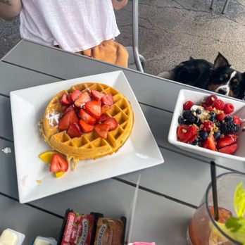 Biscotti Brothers Cafe - a waffle with strawberries and berries - Breakfast & Brunch Near Me - Lake George, New York Biscotti Brothers Cafe - a waffle with strawberries and berries - Breakfast & Brunch Near Me - Lake George, New York