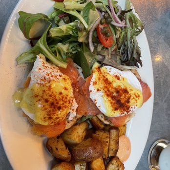 Cafe Bonjour - Eggs Norwegian - Breakfast & Brunch Near Me - Boston, Massachusetts Cafe Bonjour - Eggs Norwegian - Breakfast & Brunch Near Me - Boston, Massachusetts