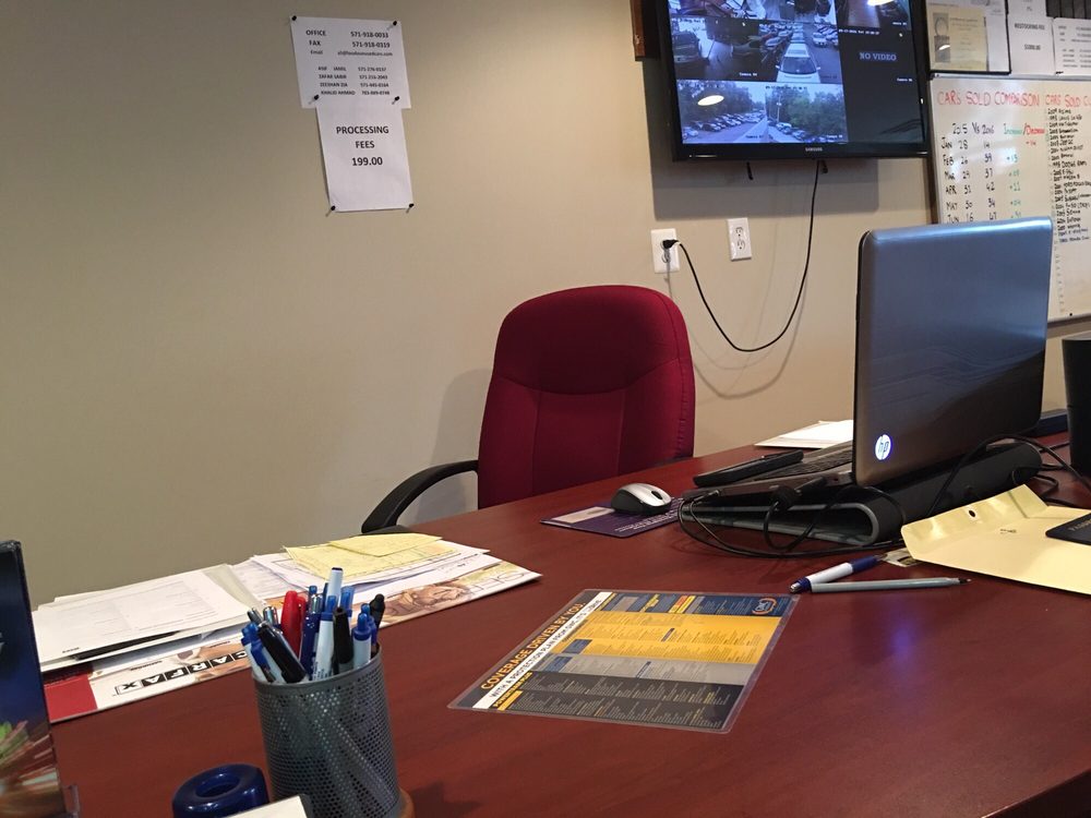 LOUDOUN USED CARS Updated July 2024 10 Reviews 23 E First St S E