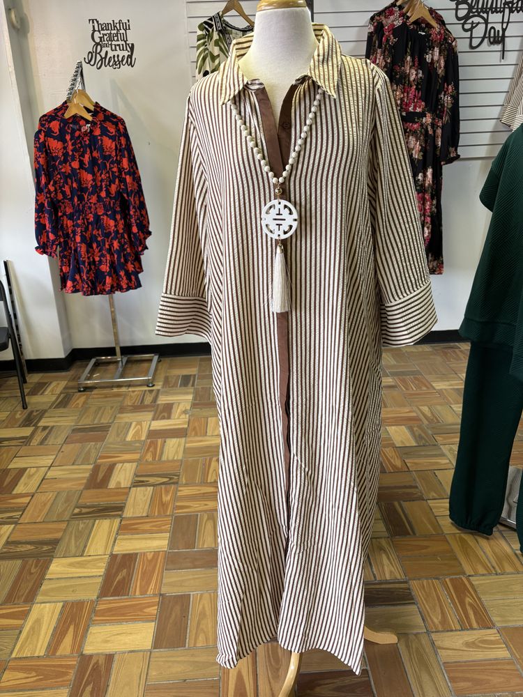 Simone's Boutique Logo