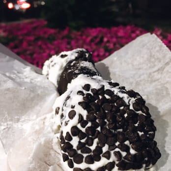 Mike's Pastry - Ate this cannoli in a cute little garden area with picnic benches, lighted up with street lamps, Perfect summer weather, perfect cannoli! - Bakeries Near Me - Boston, Massachusetts Mike's Pastry - Ate this cannoli in a cute little garden area with picnic benches, lighted up with street lamps, Perfect summer weather, perfect cannoli! - Bakeries Near Me - Boston, Massachusetts