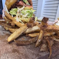 El Doggy Kitchen - Doggy Burger
