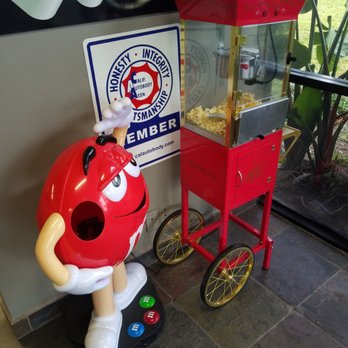 Century Collision Center - That's so cool, I get popcorn and m&ms while I wait, awesome. - Body Shops Near Me - Orange, California