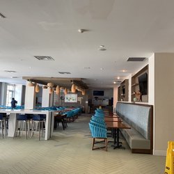Holiday Inn Express & Suites Orlando At Seaworld - Breakfast seating