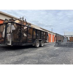 iHaul Austin - Storage Clean-Out | Remove Furniture From Storage | Who Picks Up Storage Junk? | iHaulJunk.com