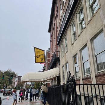 Cheers - American Near Me - Boston, Massachusetts