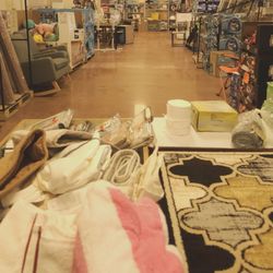 Reno's Liquidation Outlet - Various chairs, heaters, fans, and shoes