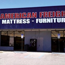 American Freight: Furniture and Mattress