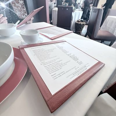 The Chinese Restaurant 凱悅軒 by null