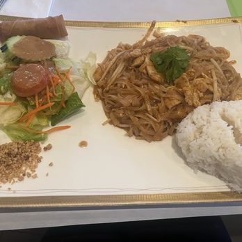 Jasmine Thai Cuisine - Pad Thai - Thai Near Me - Porter Ranch, California Jasmine Thai Cuisine - Pad Thai - Thai Near Me - Porter Ranch, California