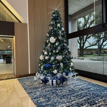 Towers At Williams Square - Decorations interior - Property Management Near Me - Irving, Texas Towers At Williams Square - Decorations interior - Property Management Near Me - Irving, Texas