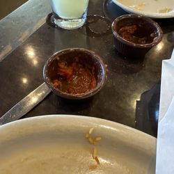 El Fenix - A small bowl of hot sauce. All you can have.