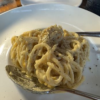 Fattoria E Mare - Bucatini Cacio e Pepe - Italian Near Me - Half Moon Bay, California