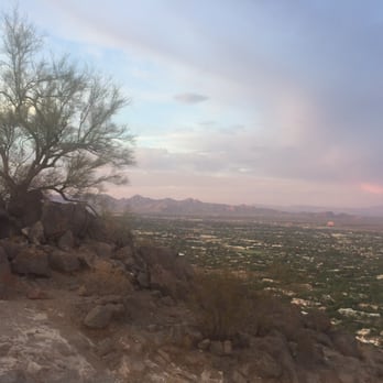 Camelback Mountain - Parks Near Me - Phoenix, Arizona Camelback Mountain - Parks Near Me - Phoenix, Arizona