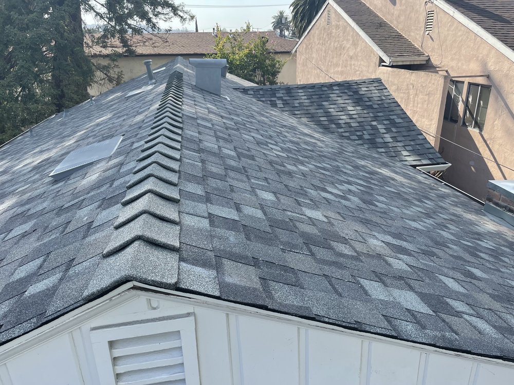 Slide of Fog City Roofing